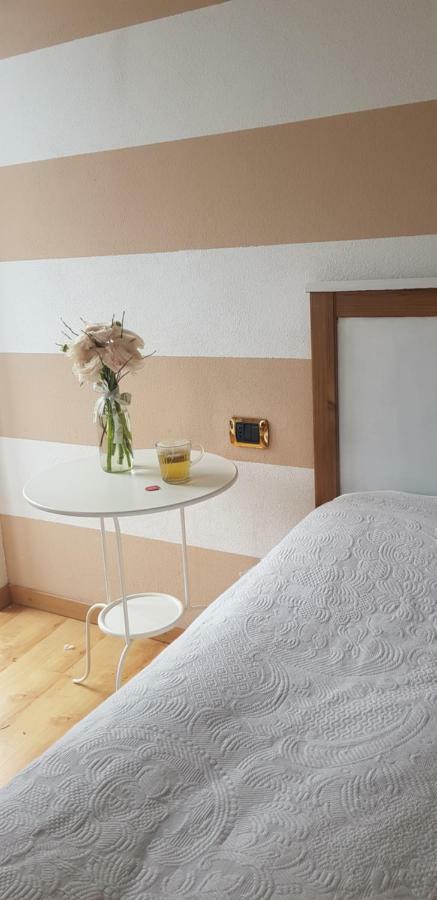 B&B Del Lago Испра Экстерьер фото